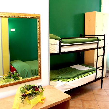 Hostel Legend R.G. Řím Exteriér fotografie